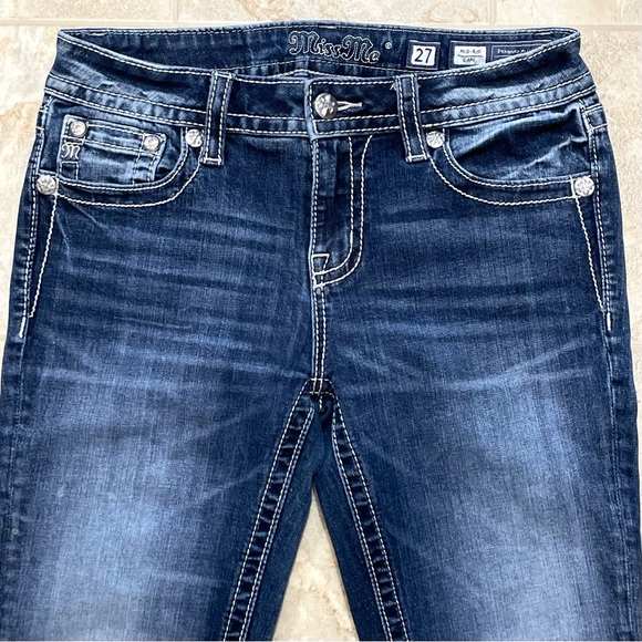 Miss Me Mid Rise Capri Jeans M3336P Medium Washed Blue Size 27 - Picture 4 of 15